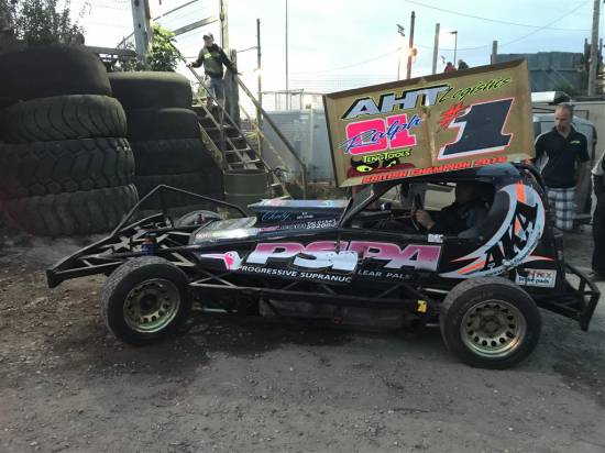 515, continued his recent good pace on tarmac but didn't have quite enough in the final to beat 445.
