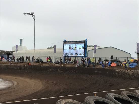 The big screen shows the race and positions live, followed by results and replays.

