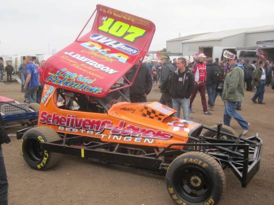 H107, very smart new shale car
