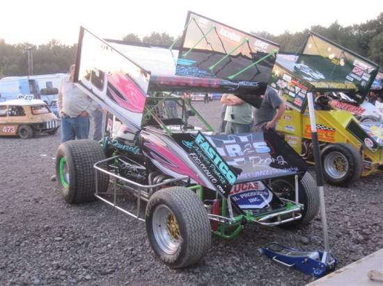 UK Sprint cars, put on a couple of demo races
