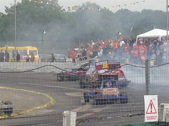 515 smoking the tyres to win the Euro from 212 and 16.
