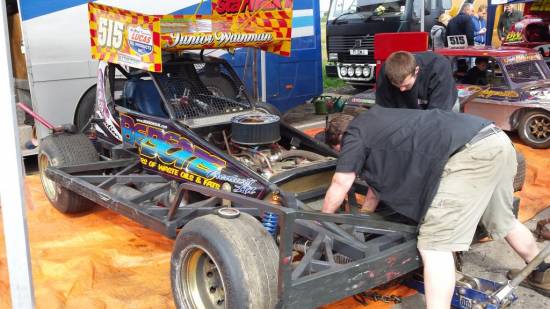 Some pre-race straightening on FWJ's car,had a good race,fourth place for Frank
