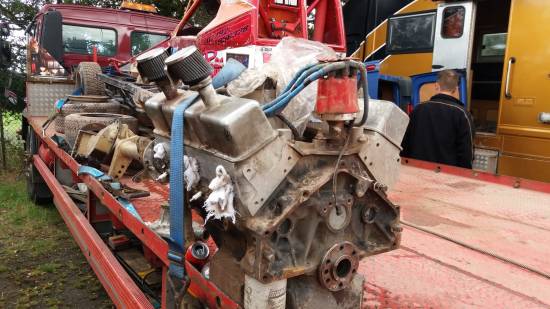 The damaged engine from the NZ282 car
