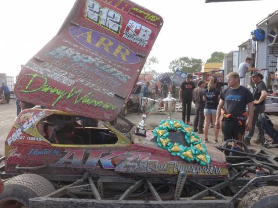 Danny Wainman survived a 55 last bender to become the 2019 World Master
