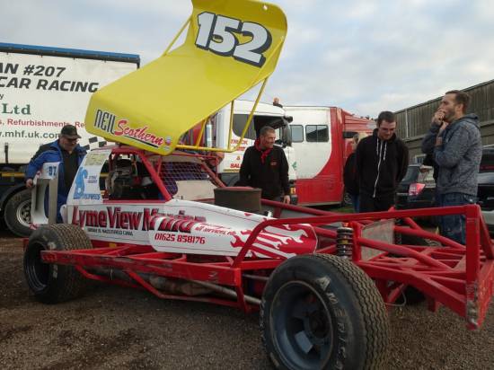 Neil Scothern carried on his shale form from Sheffield by winning Ht.2 
