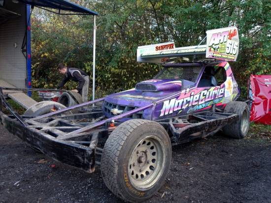 Frankie's shale car fitted with the new silver wing. Jelle Tesselaar used the car for the U25's 
