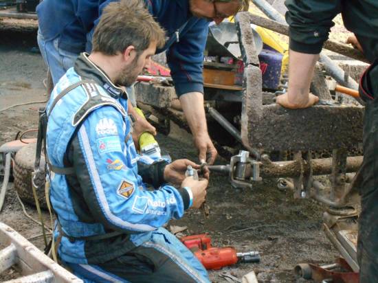 Mat repairing the front end.
