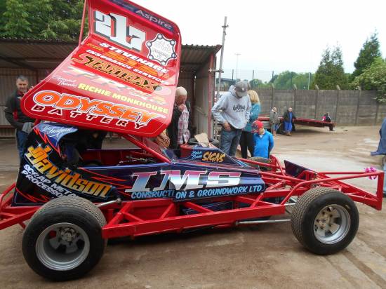 Final win in it's second meeting for the revamped Lee Fairhurst car. 
