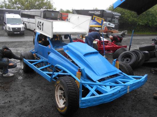 Martin Spiers in the ex Craig Utley car runs a 434.
